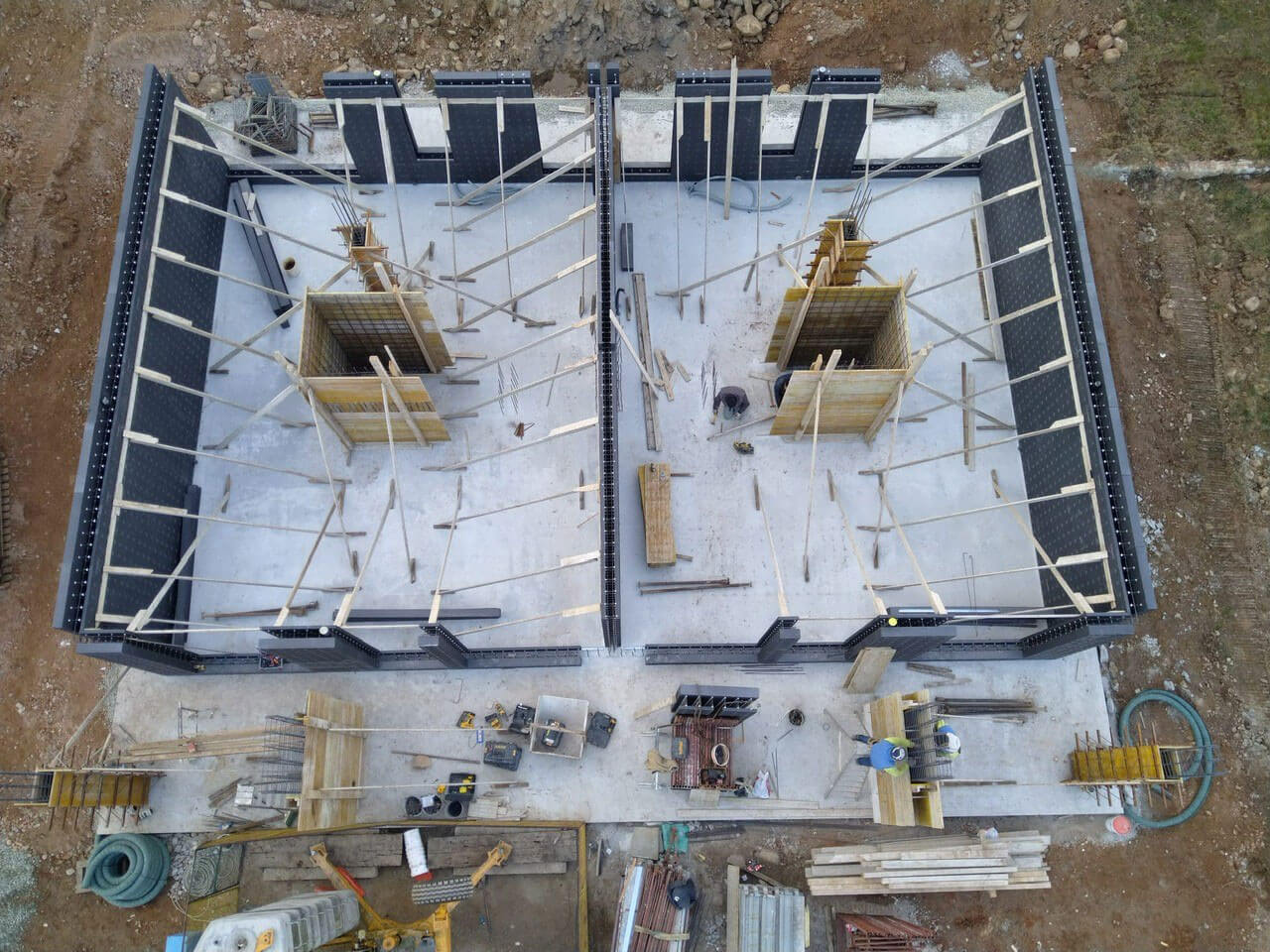 Vista dall'alto del cantiere per la realizzazione di villette